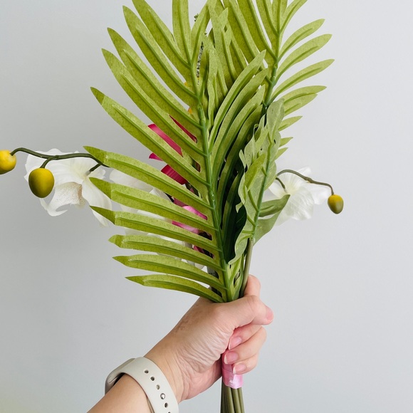 2/$20 Artificial Tropical Flower Bouquet - Picture 4 of 4